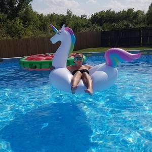 Meet your Posher, Andrea